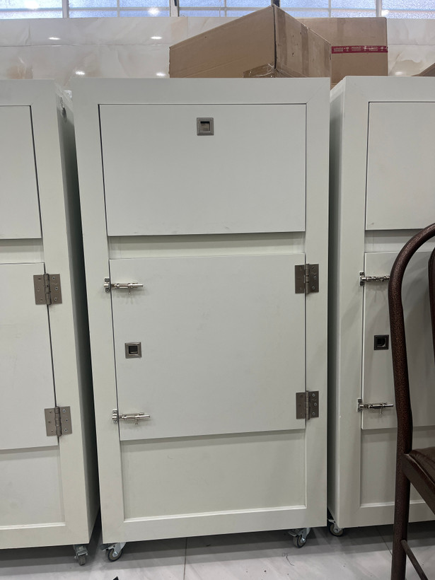 سوپر سایلنت باکس ماینر کولر دار جنس بدنه PVC دو ظرفیتی